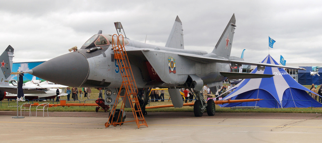 MiG-31BM_maks-2009.jpg