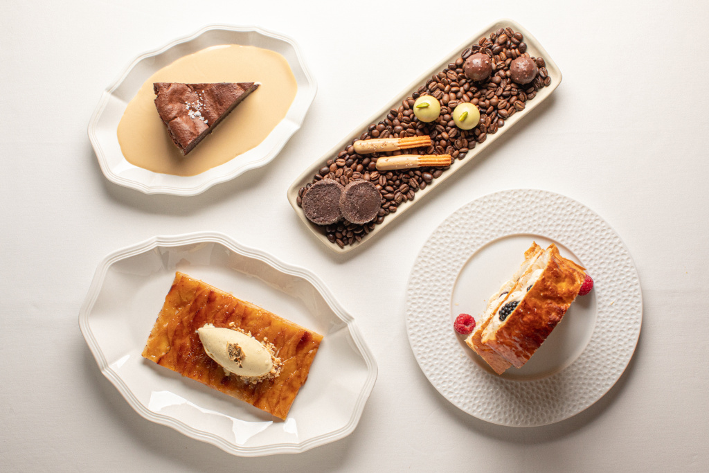 Общее фото десертов (горизонт).jpg