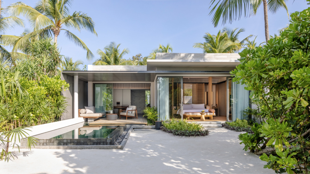 Alila-Kothaifaru-Maldives-Beach-Pool-Villa-Exterior.jpg