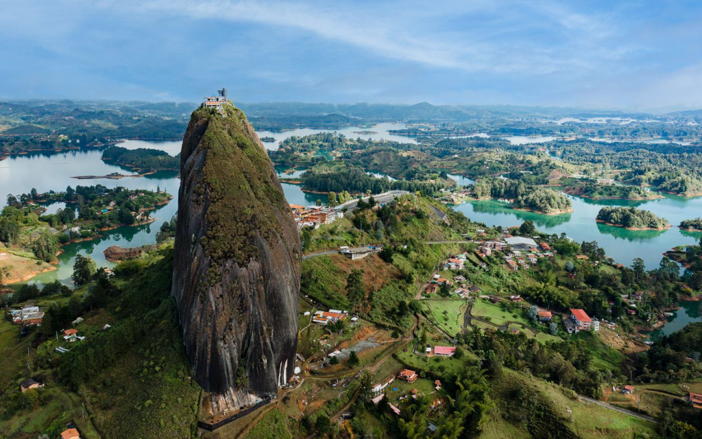 guatape-rock-colombia-feature-1.jpg