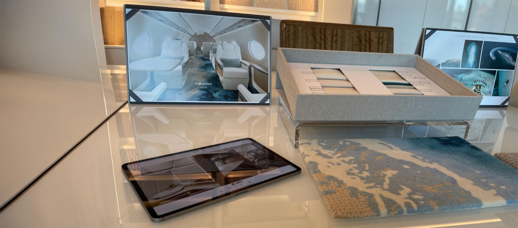 gulfstream_0.jpg