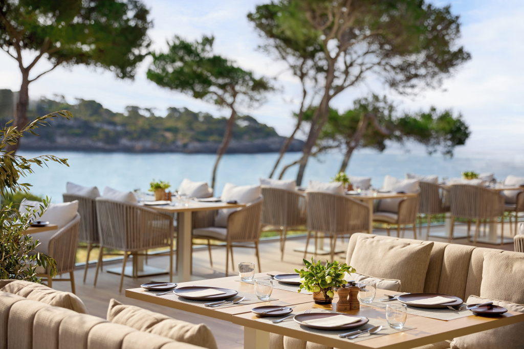 Ikos Porto Petro_Oliva Restaurant_2527_Vol.4_2880x1920.jpg