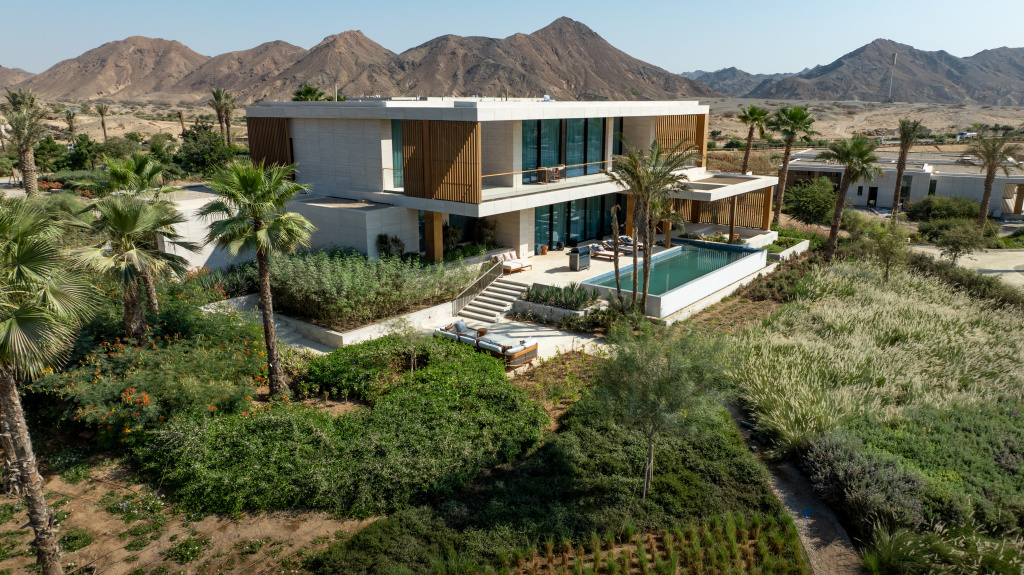 Four Seasons AMAALA.jpg