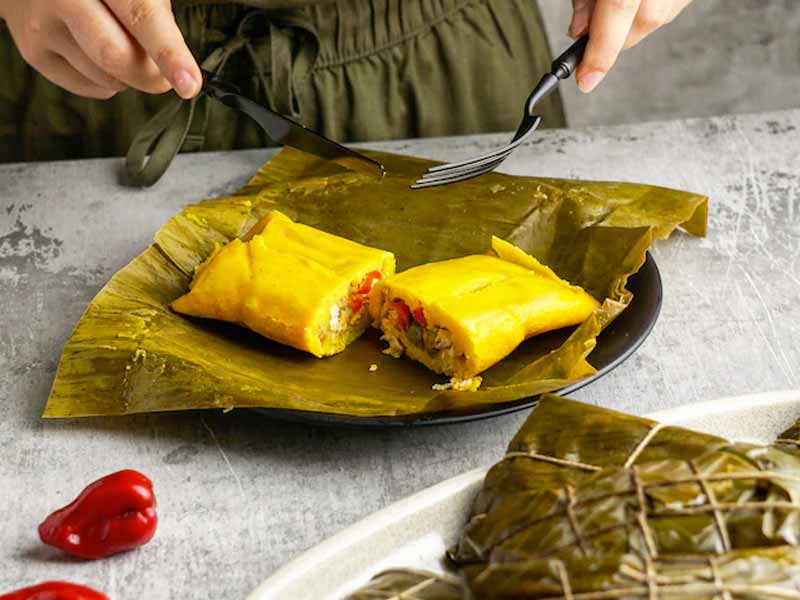 unique-colombian-food-tamales.jpg