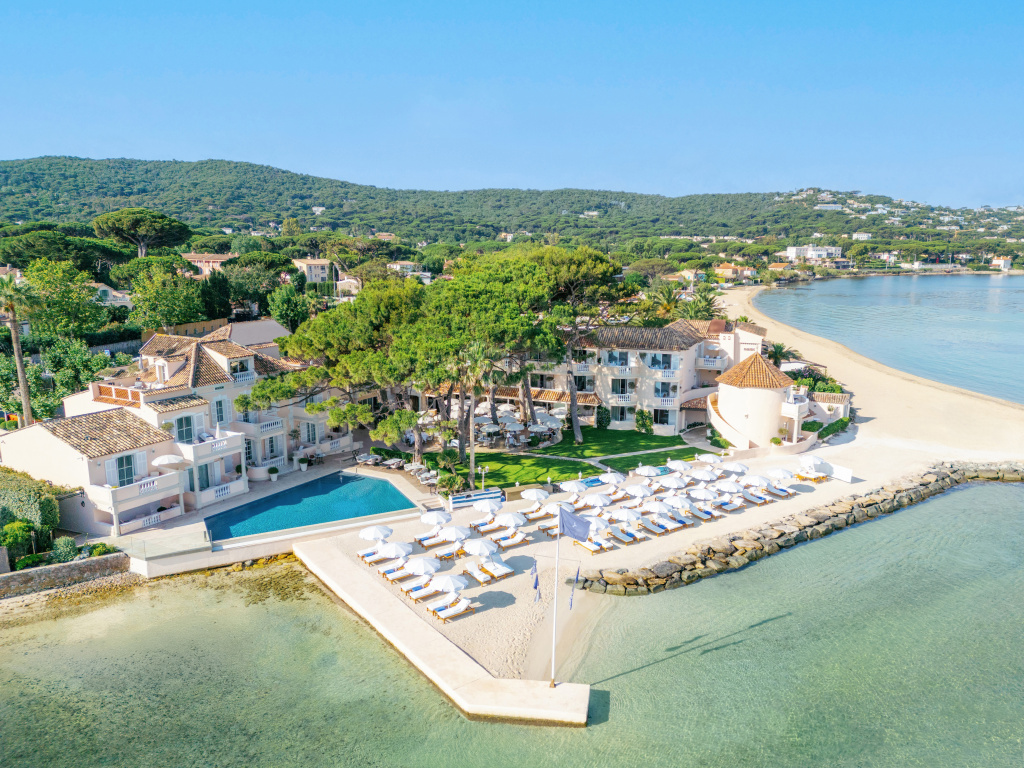 Cheval Blanc St-Tropez - Drone Hero Shot - Façade - Oliver Fly 2024.jpg