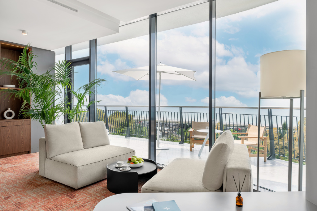 Номер Люкс 2.jpg Номер Люкс 2.jpg